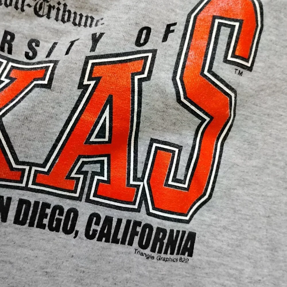 Vintage Holiday Bowl 2000 Oregon Ducks Texas Longhorns T-Shirt